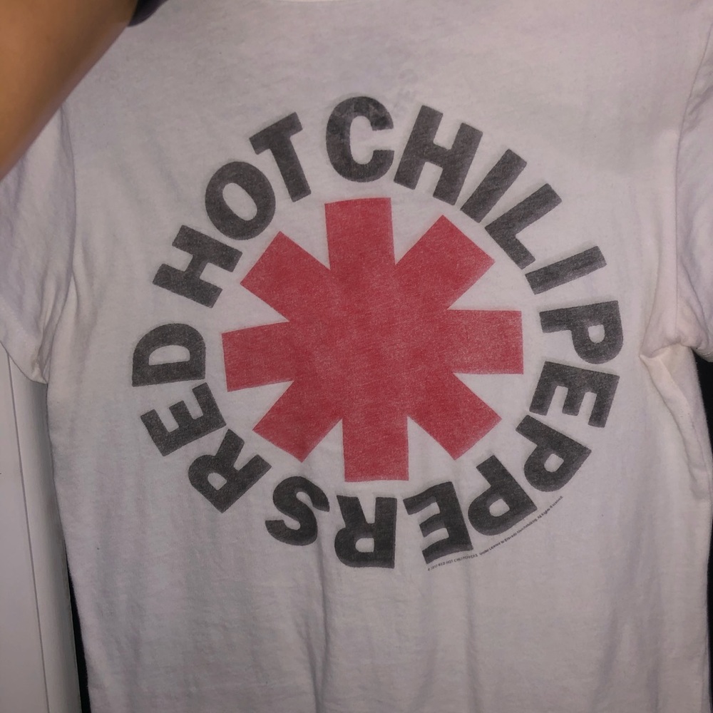Distressed Red Hot Chili Peppers logo tee